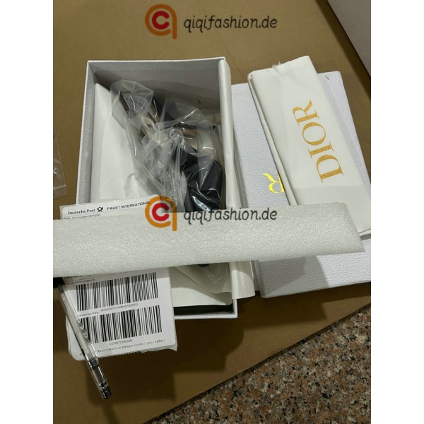 How to order from qiqiyg.com official WhatsApp:+8618120605182 QIQIYG-02