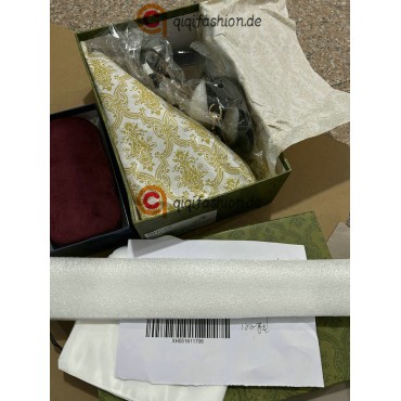 How to order from qiqiyg.com official WhatsApp:+8618120605182 QIQIYG-77