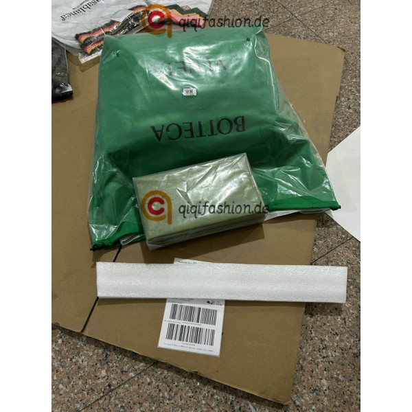 How to order from qiqiyg.com official WhatsApp:+8618120605182 QIQIYG-79