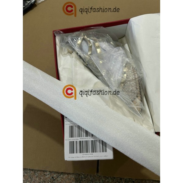 How to order from qiqiyg.com official WhatsApp:+8618120605182 QIQIYG-86