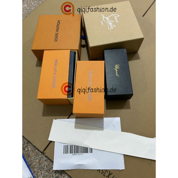 How to order from qiqiyg.com official WhatsApp:+8618120605182 QIQIYG-136