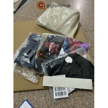 How to order from qiqiyg.com official WhatsApp:+8618120605182 QIQIYG-179